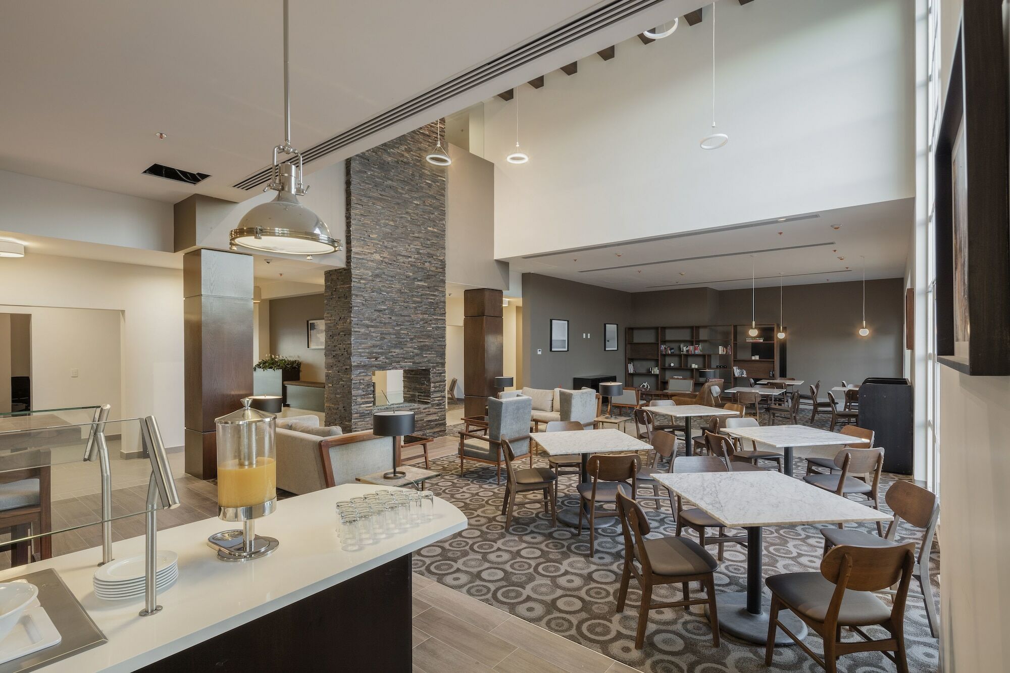 Staybridge Suites Silao By Ihg المظهر الخارجي الصورة